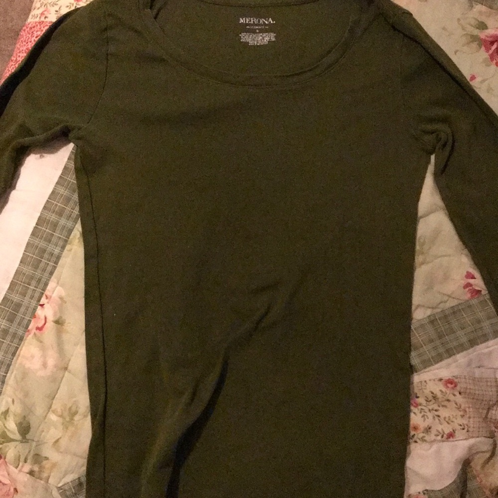 Medina dark green long sleeve cotton t shirt